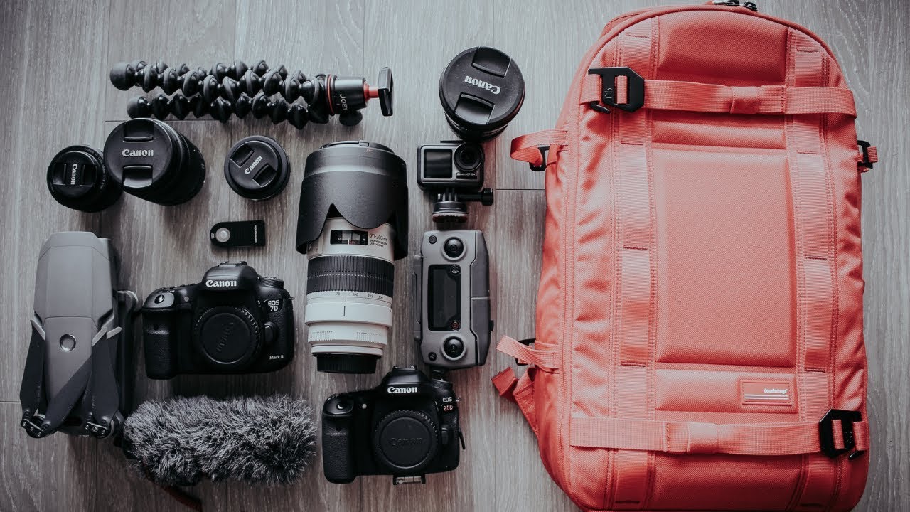 WHAT'S IN MY DOUCHEBAG CAMERA BAG 2019 | VLOG 585 | LIFE IN MIAMI