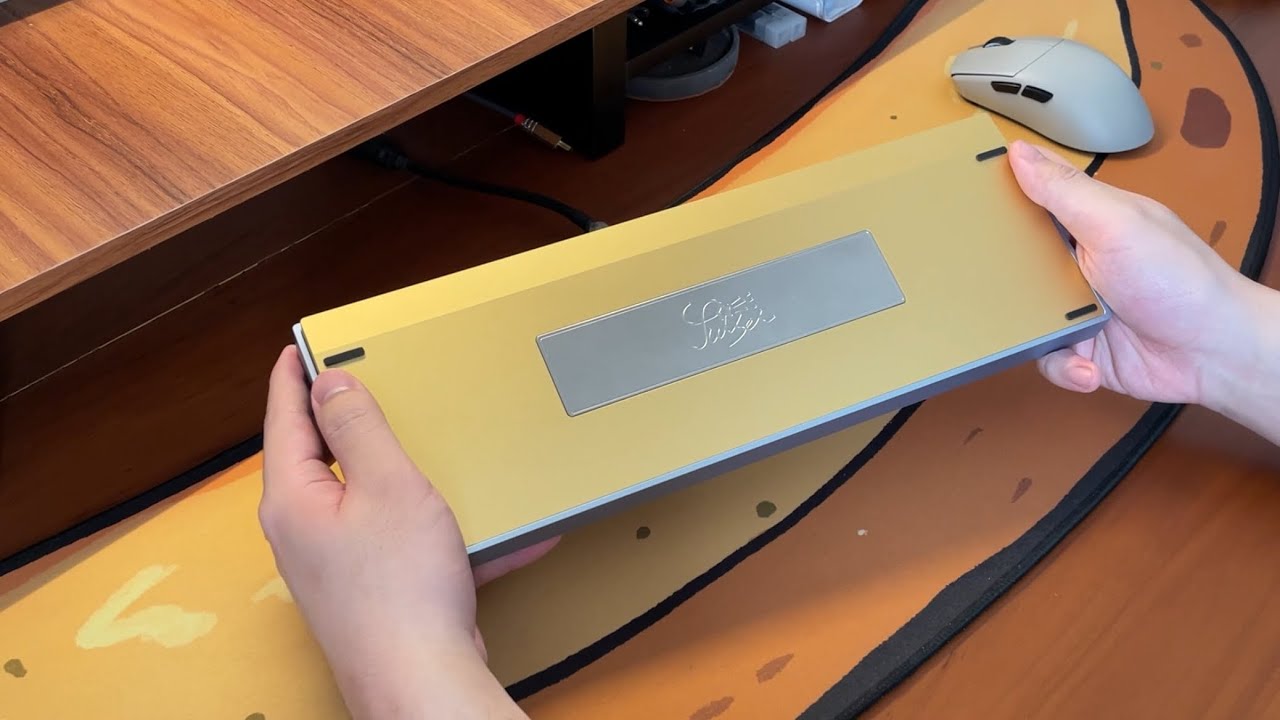 Suisei 65 R1 &mdash; Cherry MX2A Orange (feat. Knight Stabilizer v3)