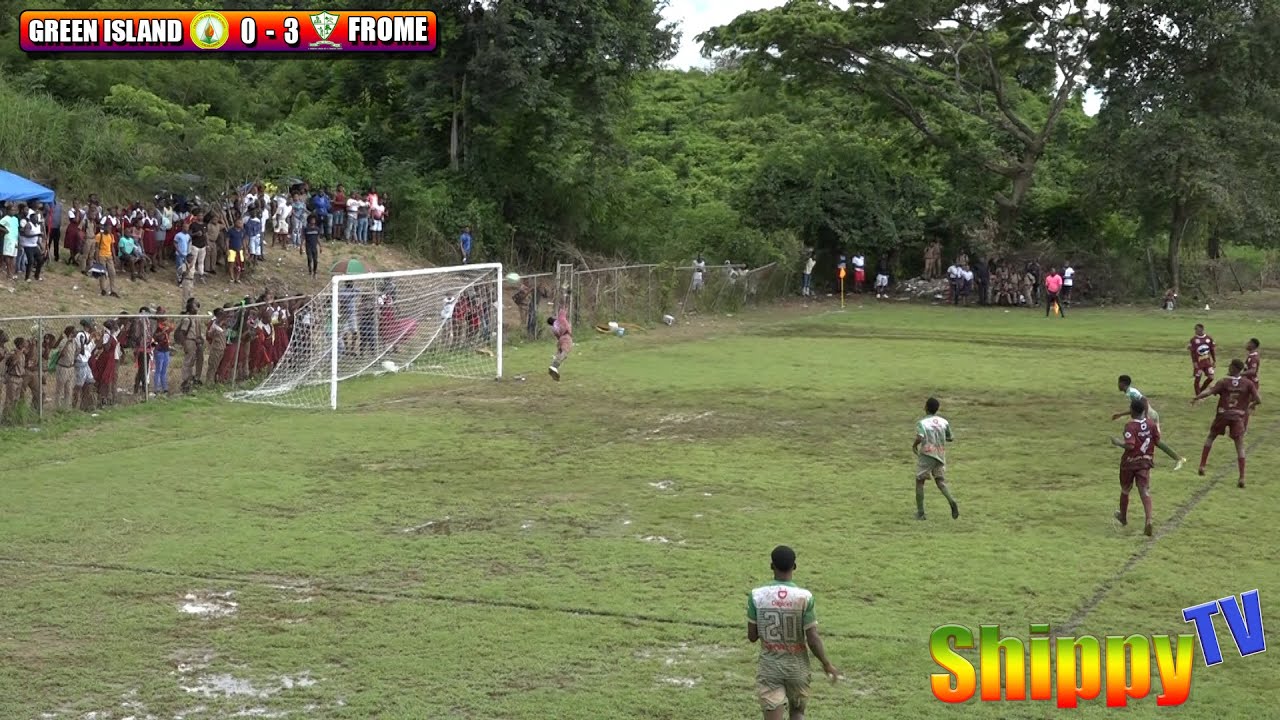 GREEN ISLAND vs FROME Schoolboy Football @ Green Island October 03 2022