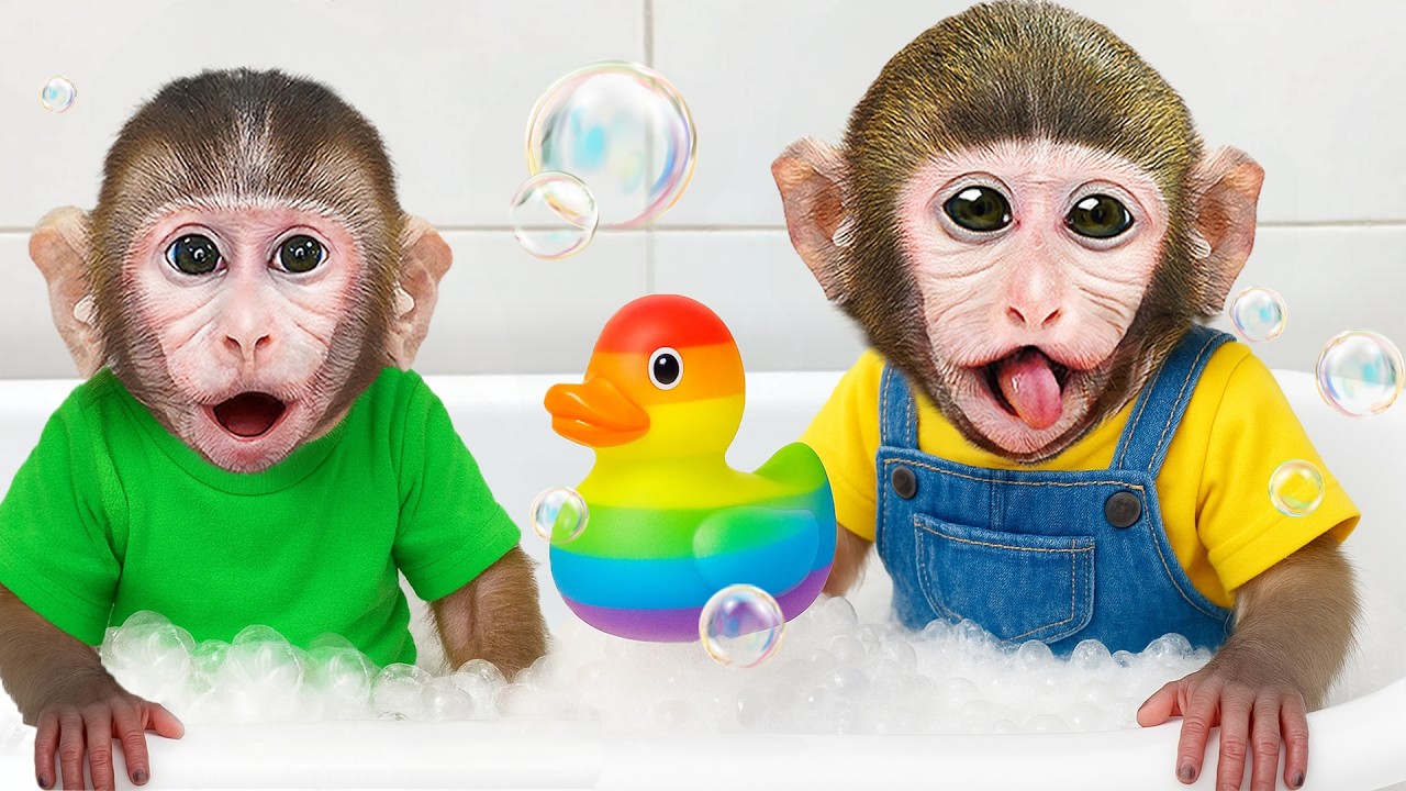 Mono BonBon Se Baña Feliz con el Bebé Mono y lo Cuida con Amor 🛁🐒💖 | MoMo Aventuras Esp