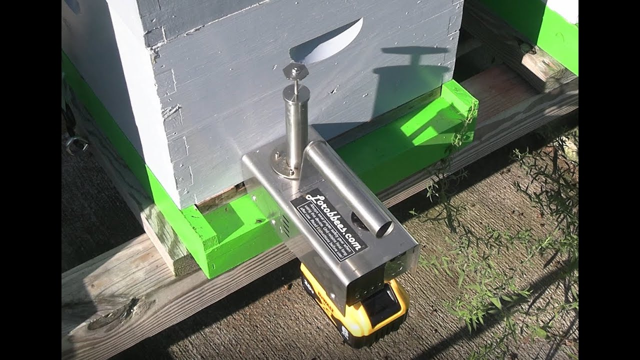 #beekeeping : got my new #instantVap# oxalic acid vaporizer from lorobbees !!!!!!!!