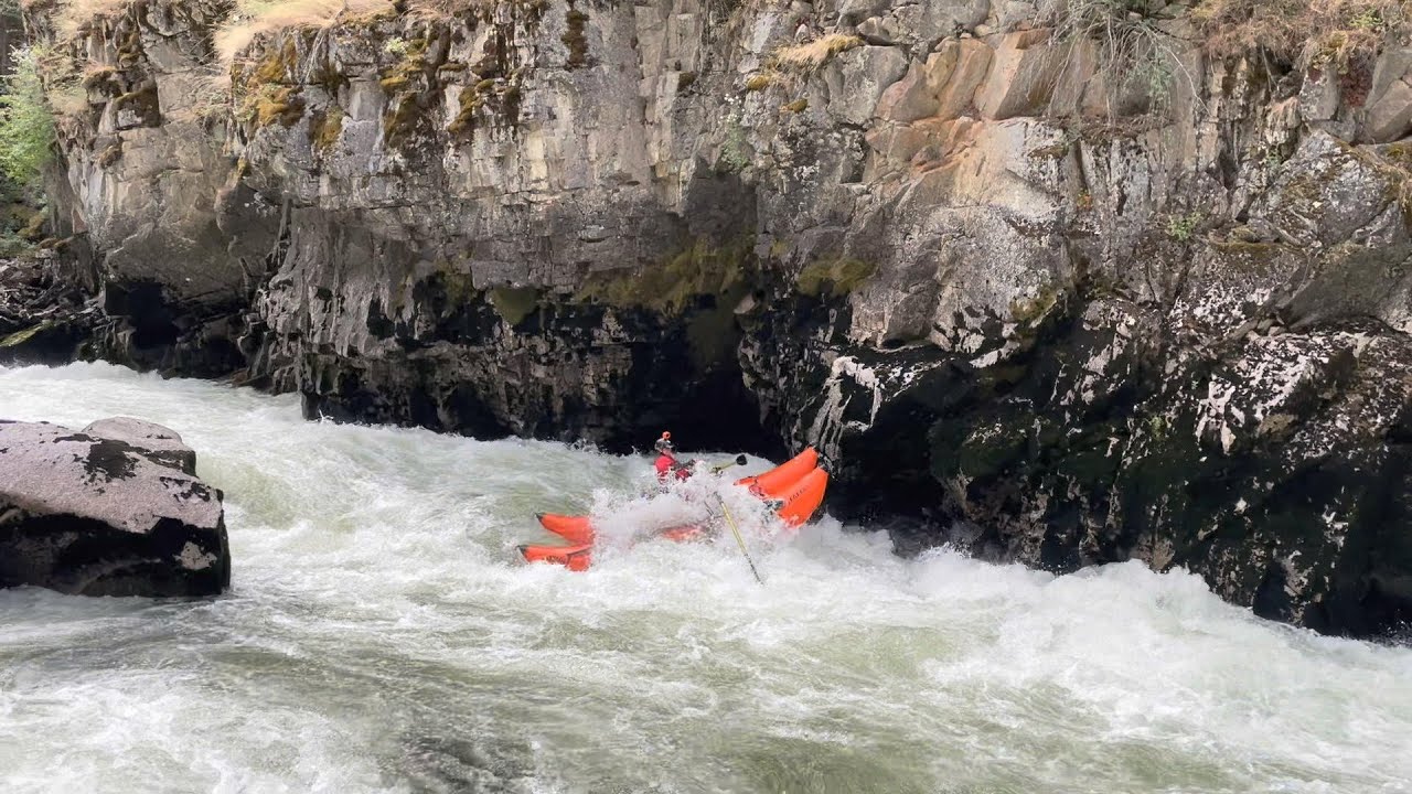South Fork Salmon River (Idaho) Rapids 3' / 480cfs