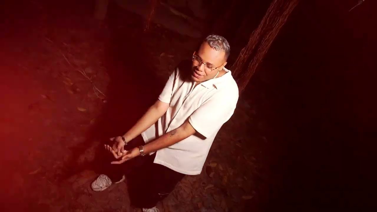 Cry Roze - AMULETO  (VIDEO OFICIAL)