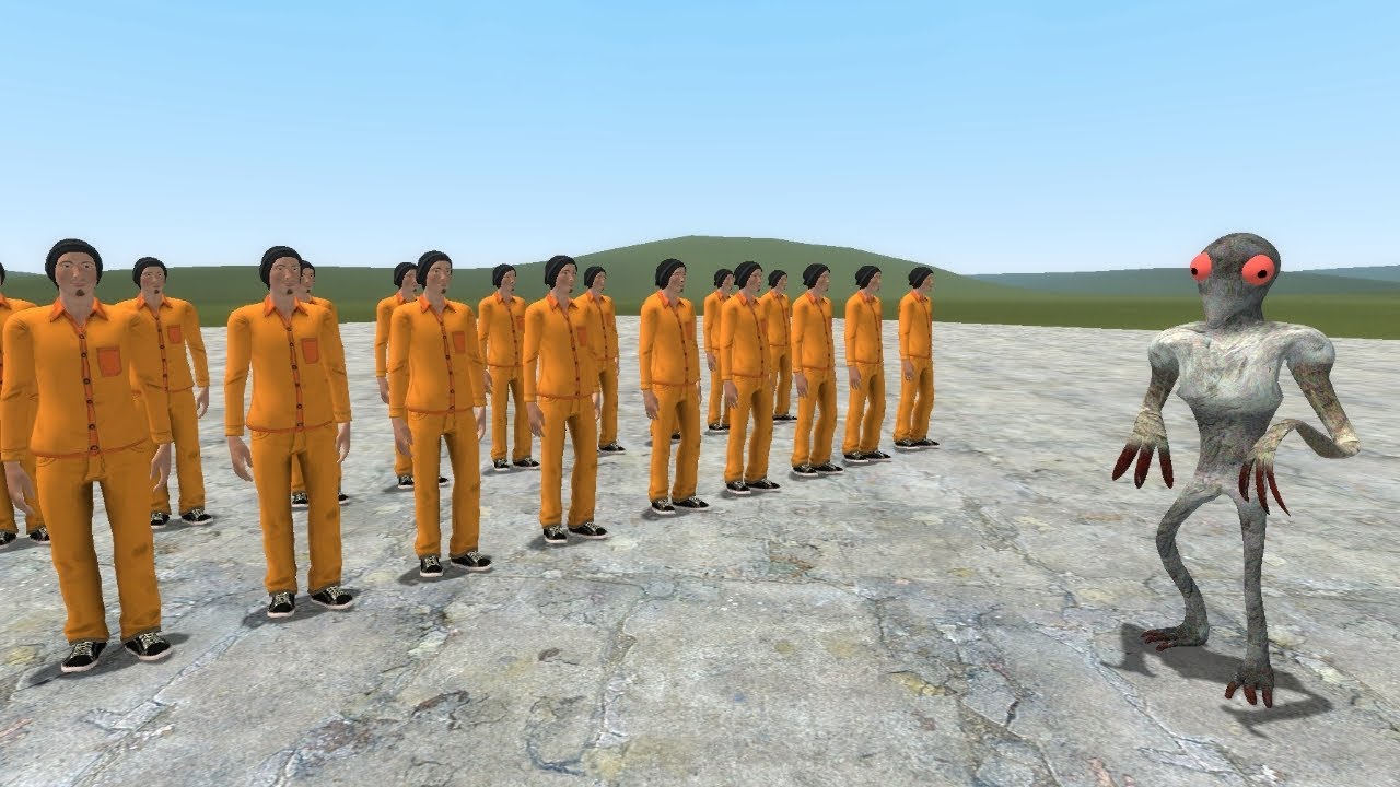 CHICKEN GHOST from TREVOR HENDERSON vs HUMAN Mini Test in Garry's Mod GMod