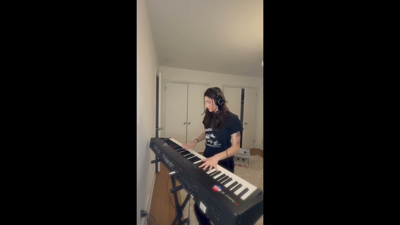 Divinize by Rosalía - Piano Cover