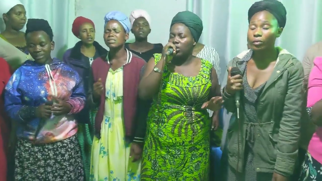Praise and Worship Period Session I    We kwiheba  Urumuri choir  ADEPR  RUTITI
