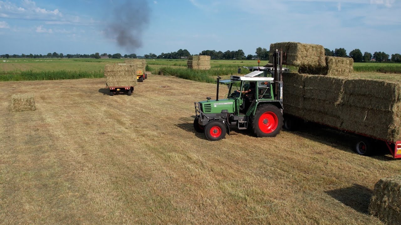 Mulder Agri hooibalen laden