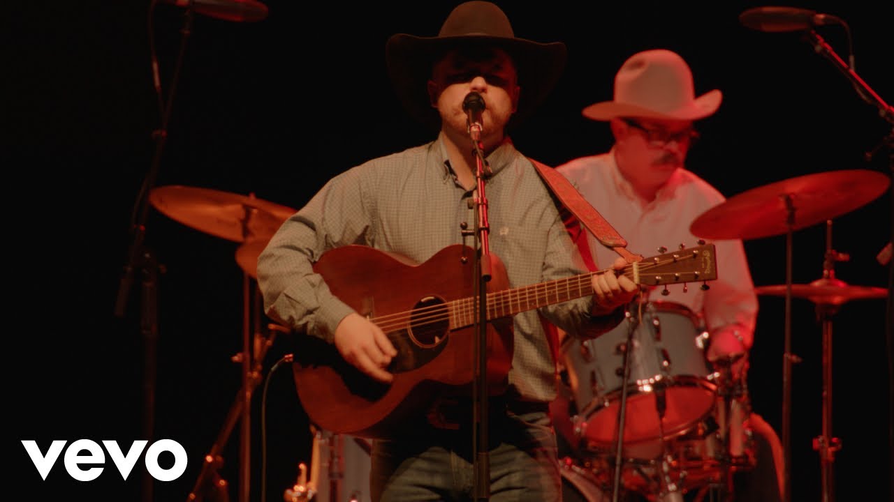 Colter Wall - Motorcycle (Live Performance)