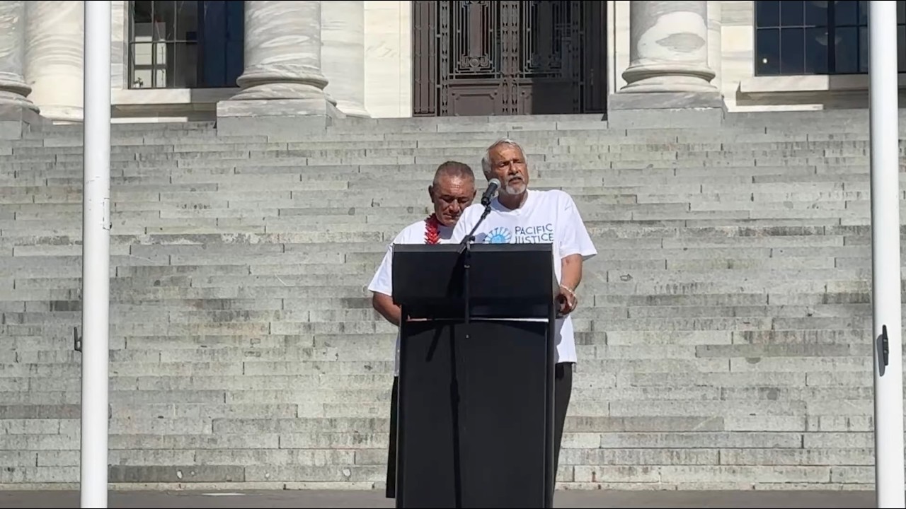 LIVE from Wellington - Visa on Arrival petition