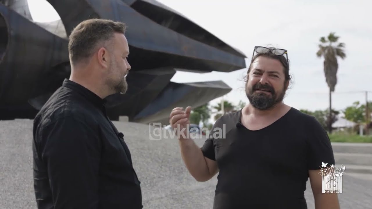 P&euml;rfundoi vepr&euml;n q&euml; nisi babai i tij, Krisiko: I duhej k&euml;saj hap&euml;sire buz&euml; detit