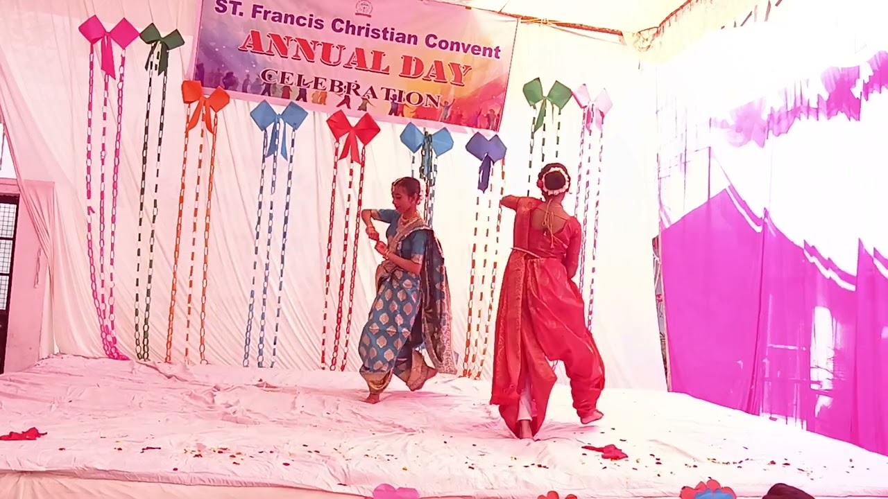 Marathi dance 
