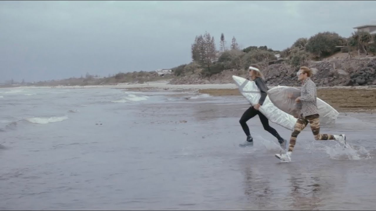 NIX NIC NOOLEY (time travel surf video)