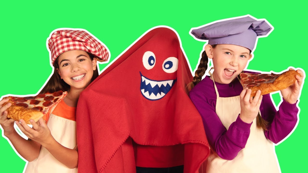 🍕Blanket Monster | FUN PIZZA SURPRISE PRANK | Mother Goose Club Playhouse Kids Video