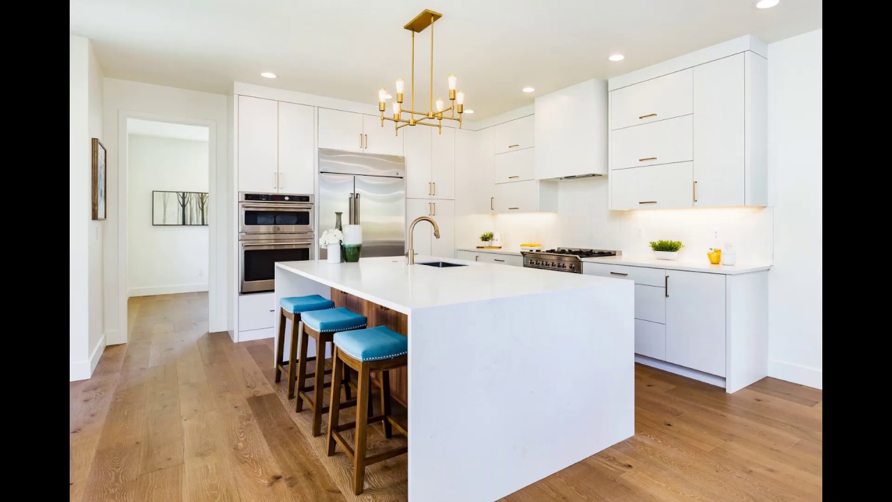 15986 Parker Rd Lake Oswego, OR 97035