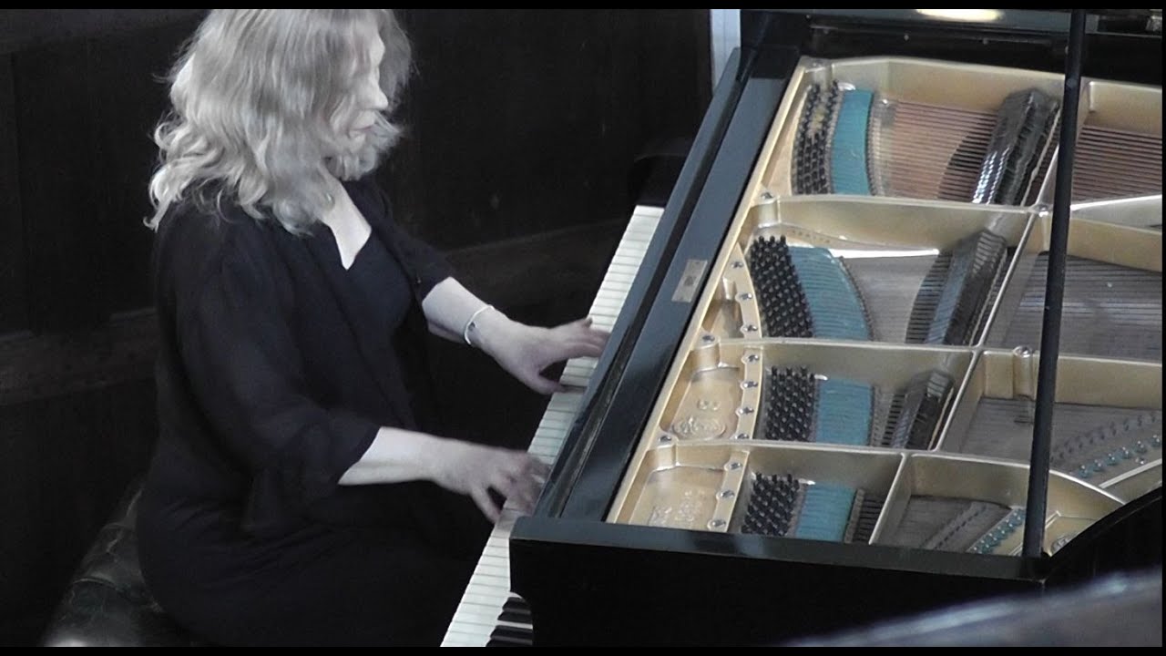 J S Bach Toccata in E minor BWV914 - Jill Crossland  live from Church Stretton