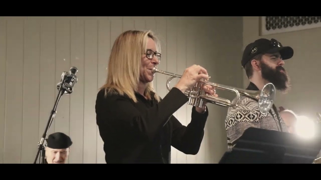 Relaxin' at Camarillo - Paul Murphy Jazz Project