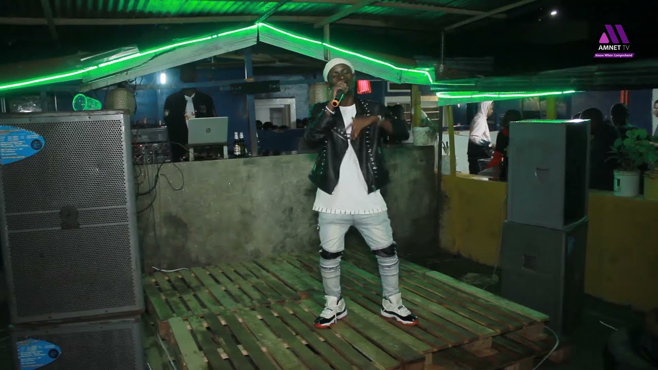 KIZA MALOMA  LIVE PERFORMANCE