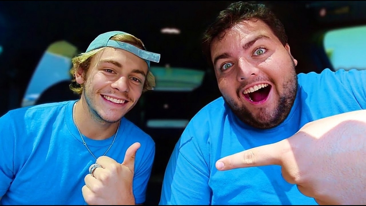 Surprising Friends w/ Ross Lynch