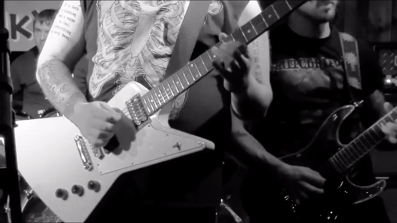 Wyatt Olney & The Wreckage - 