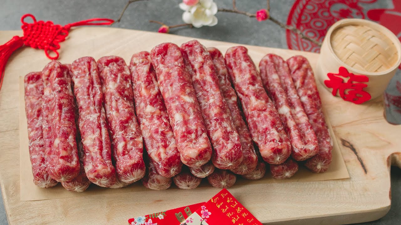 C&aacute;ch l&agrave;m lạp xưởng đơn giản | Making Chinese Sausage - Lap Cheong | Lannhiskitchen