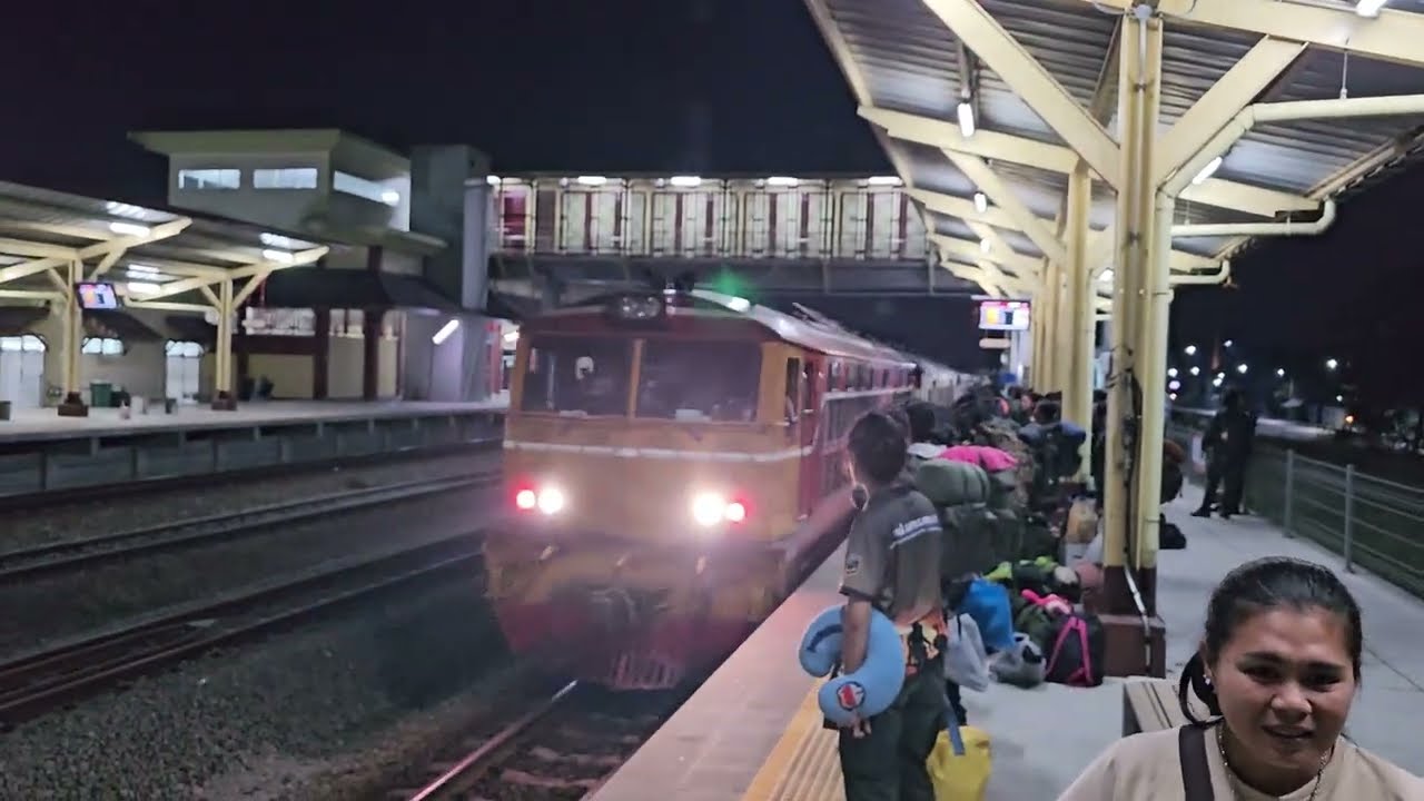 รด.หญิงเหมาคัน รถเร็ว 167 จอดบ้านโป่ง rapid train 167