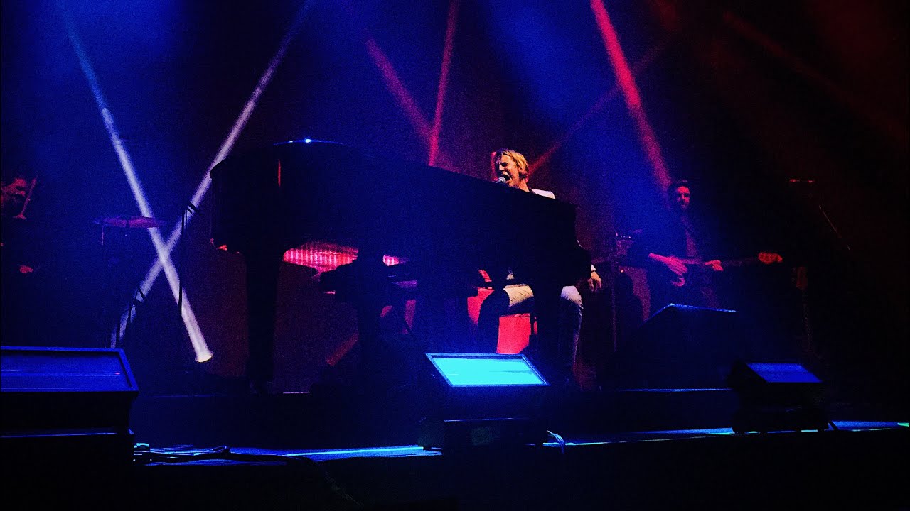 Tom Odell - Can't Pretend , in İstanbul (2019)