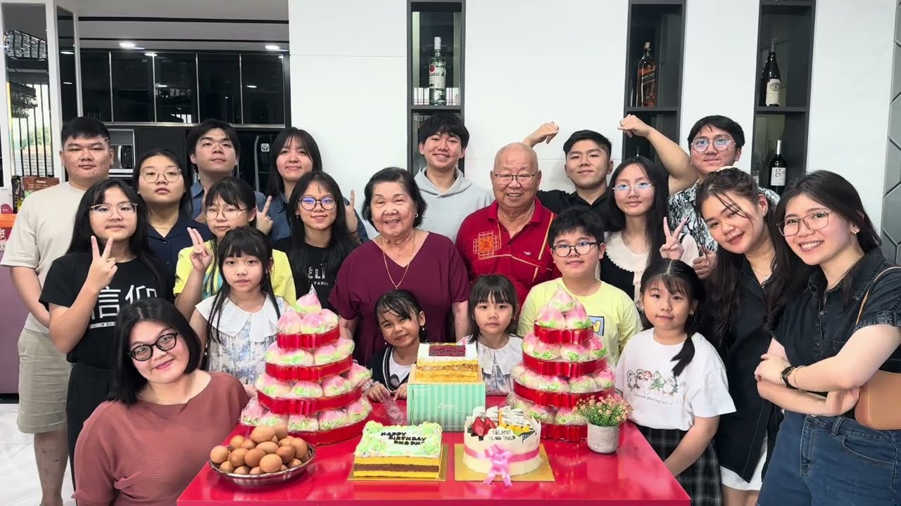 Tzu family - sesi foto phopho bday 2026 “74yo” 