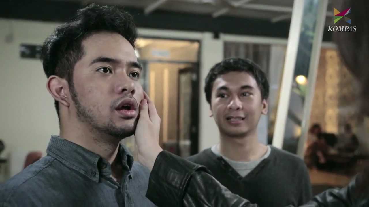 Malam Minggu Miko - Pembacaan Puisi Silvia