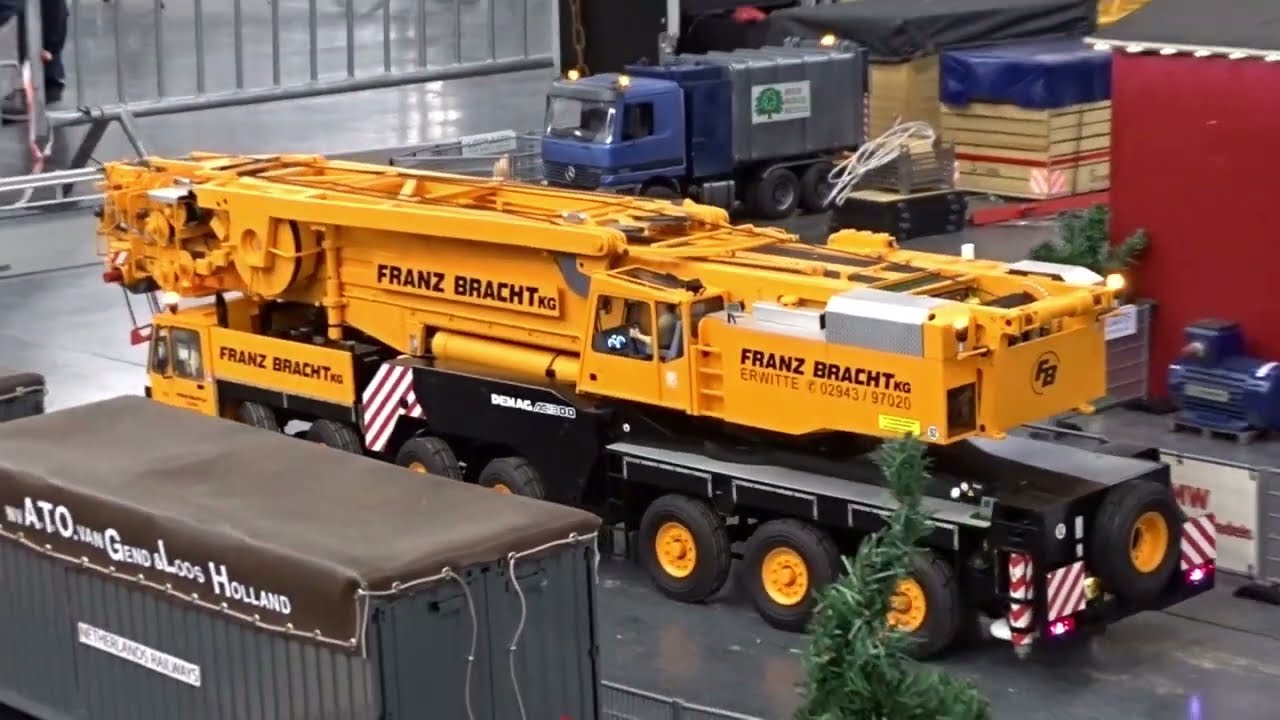 Intermodellbau Messe Dortmund 2024 @ AMAZING RC TRUCKS , RC HEAVY TRANSPORT, RC Cranes