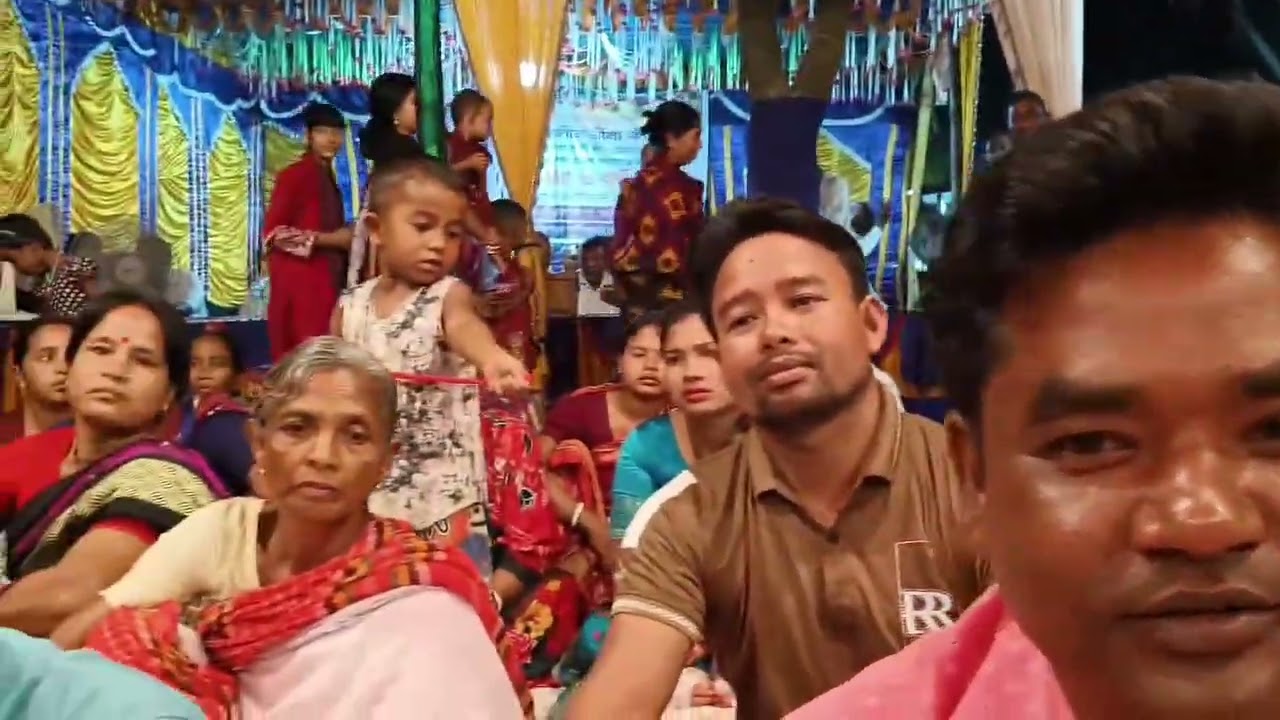 গৌর এলো রে সোনার নদীয়ায়  ভজন গান  কিতনের মাঝে  কিতনীয়া কুমারি নীলীমা রানী শুকলা নন্দীগ্রাম বগুড়া 