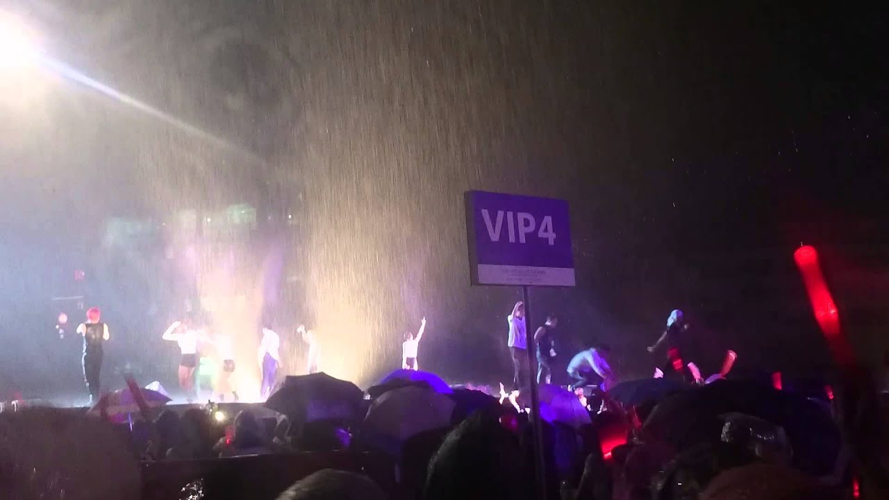 [Fancam] 140831 JYJ concert in Vietnam_Get out