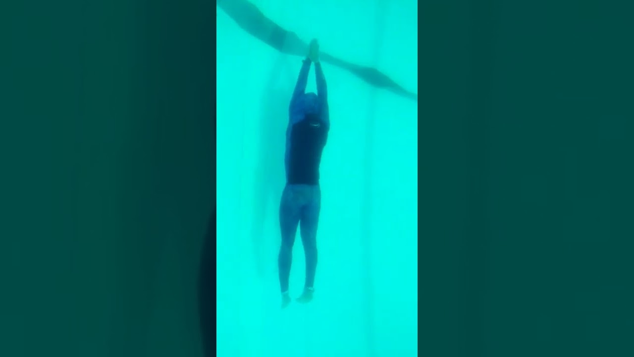 Apnea dinamica sin equipo 50 metros solo patada