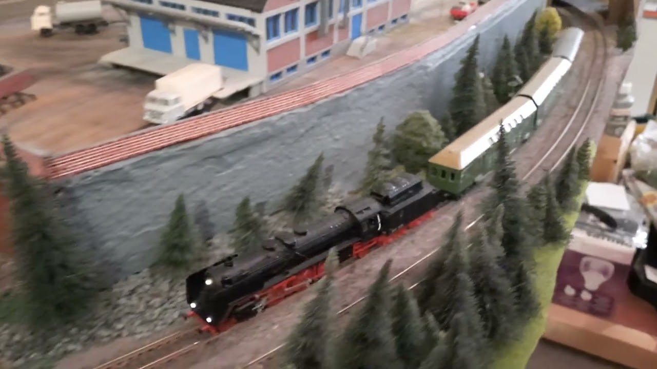 Nicky's TT Bahn, ein kurzer Film von der einen Hauptstrecke.