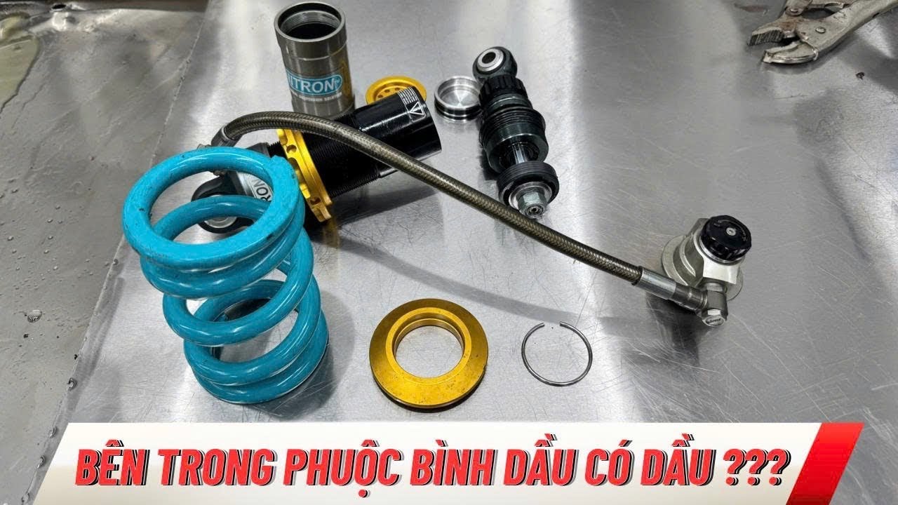 Video 1011: Phuộc Bình Dầu Bên Trong Có Dầu Như Thợ Hay Nghĩ Đúng Hay Sai | Motorcycles TV