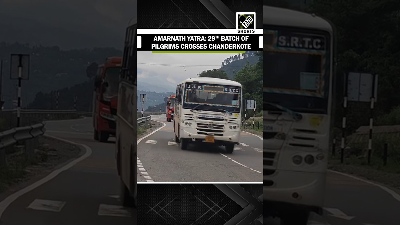 J-K: 29th batch of Shri Amarnath Yatra pilgrims crosses Chanderkote under tight security