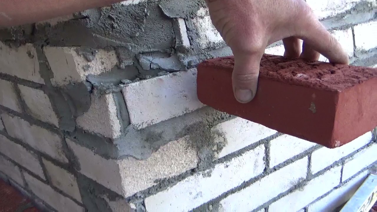 Backer brick surrounding firebox