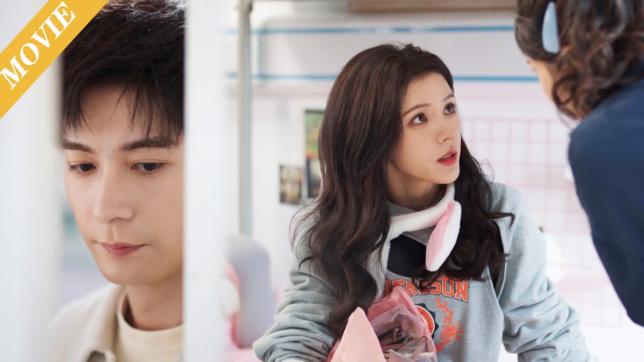 💔【MOVIE】女孩在背後說不喜歡帥小夥，怎料被他聽見，他傷心轉身離開！ #伦理 #电视剧