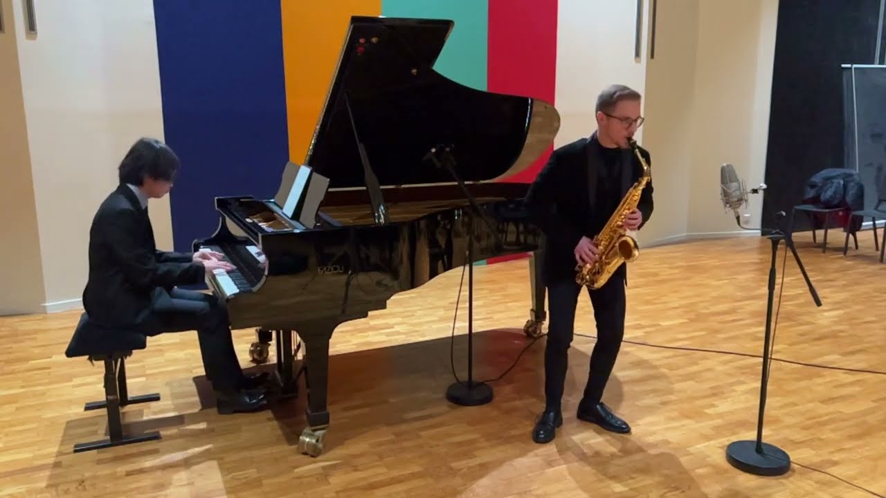 L'Éveil de la Toupie (Vincent David) - Luisma González Jiménez & Sota Tsuchiya