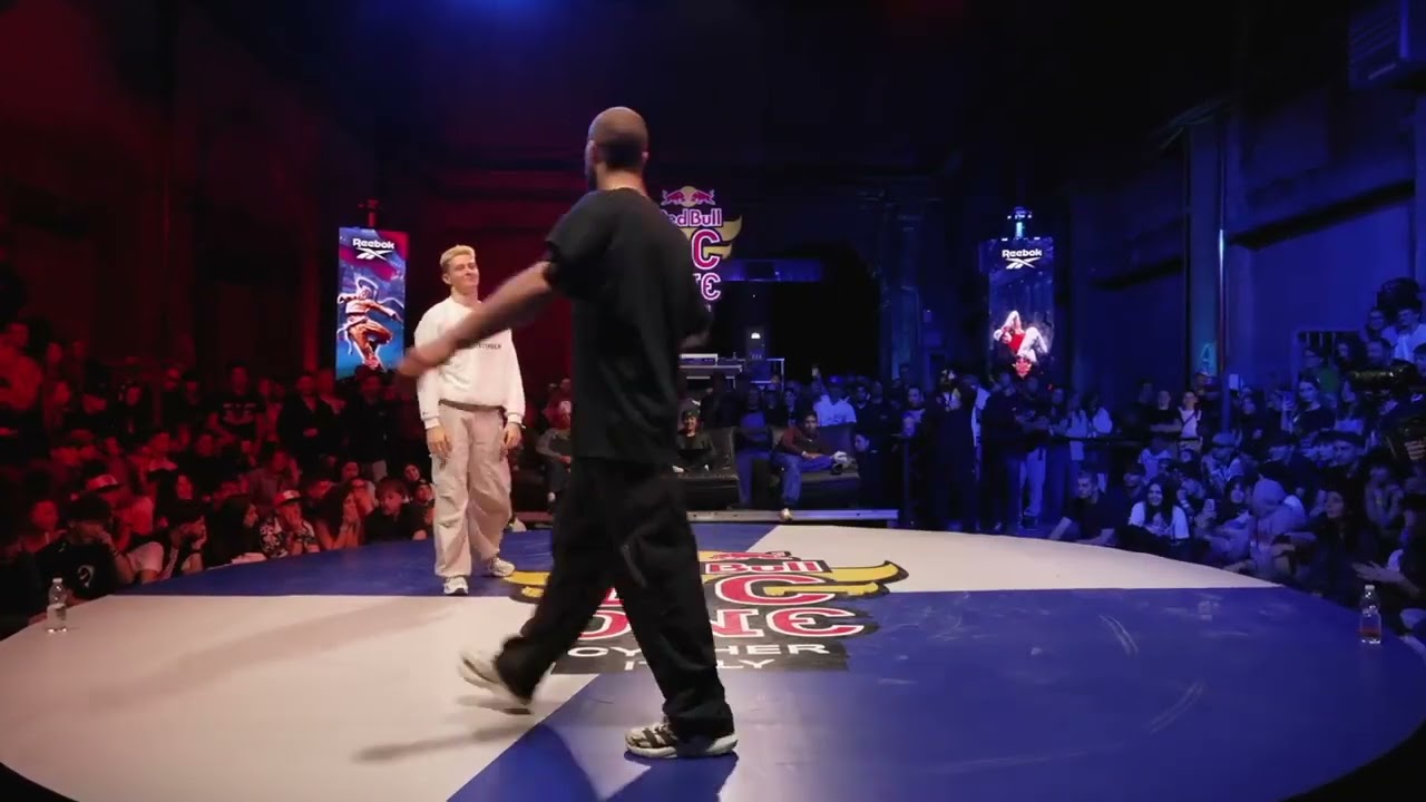 Red Bull BC ONE Italy. Semifinal bboys. Edo vs Pesto.