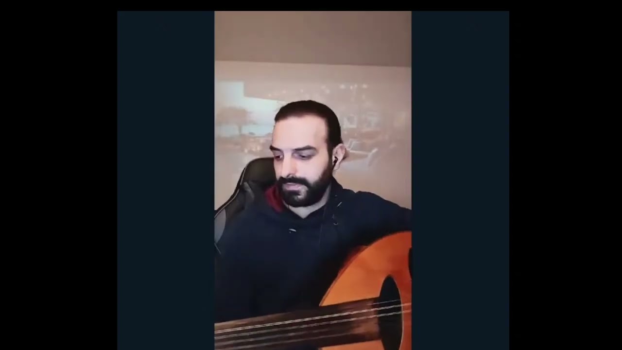 ساعة عزف عود