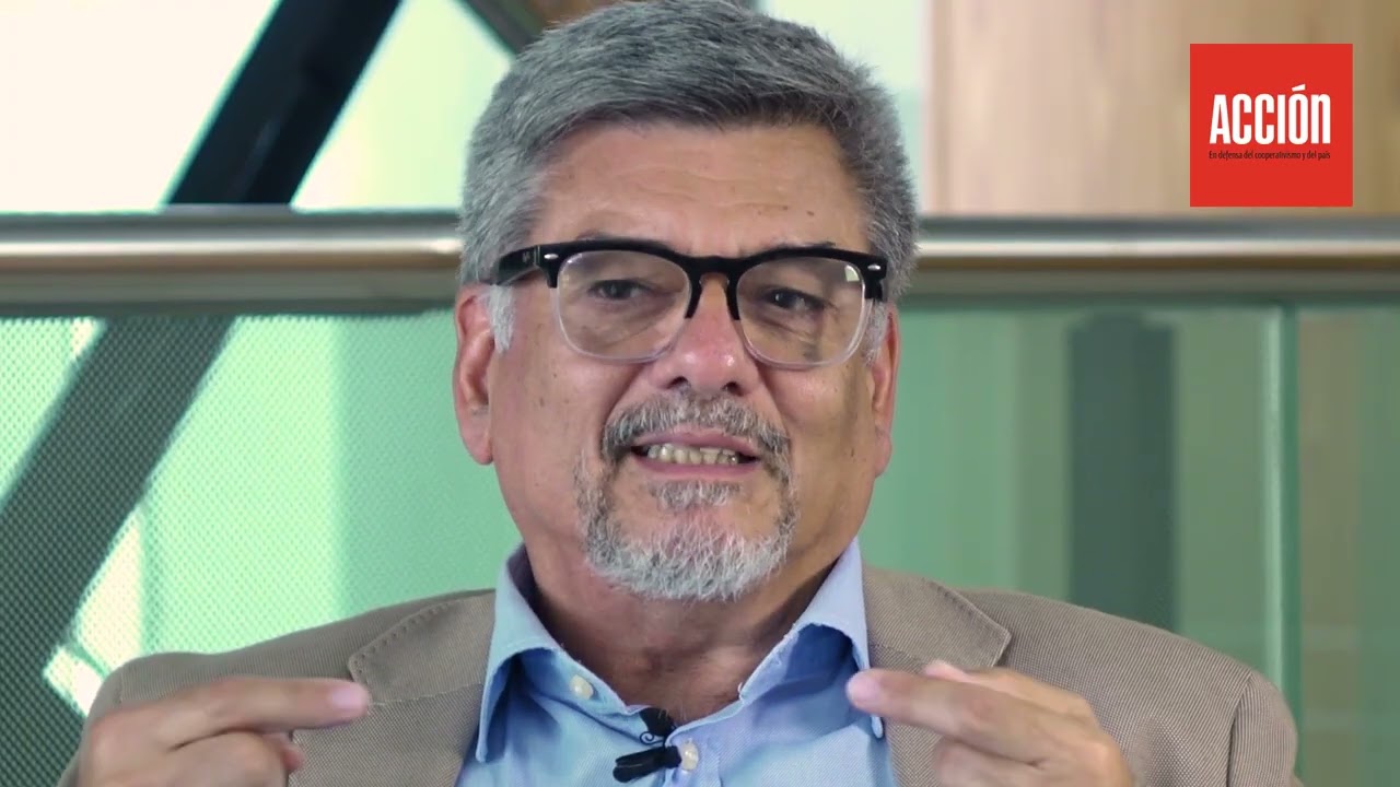 Roberto Pompa. «La reforma nos retrocede al siglo XIX»