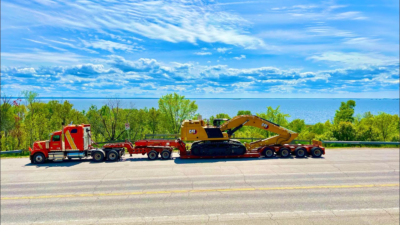 CAT 352 🤙 Love moving these phatt bottom girls