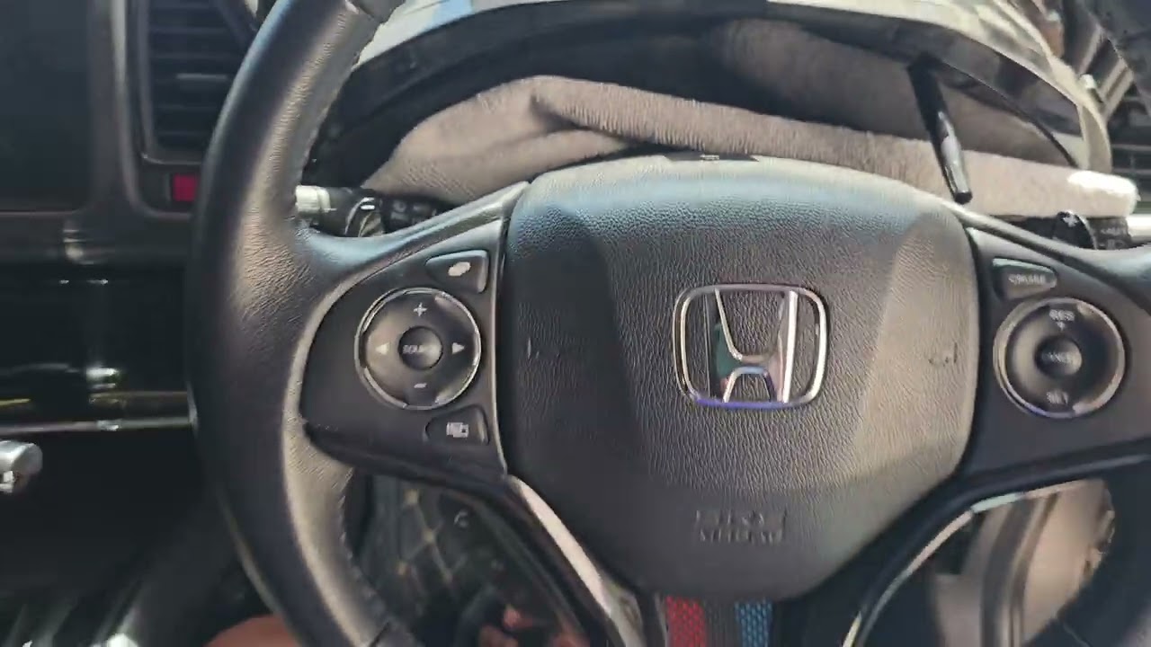 แก้ปัญหารถมีเสียงดังเวลาตกหลุม เนื่องจาก พลาสติกยอยมอเตอร์พวงมาลัย(Steering Damper)