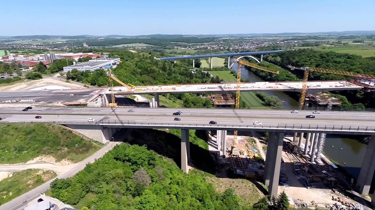 Gescheiterte Bebauung der Lahntalbrücke - Egenolf erhält Patent auf Wohnbrücke
