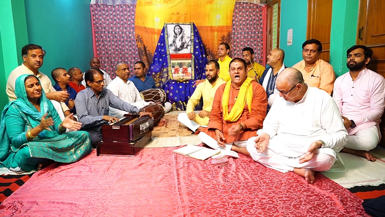 Bhawan Mein Aa Jao. By Mukhiram ji Music Group - (Noida)