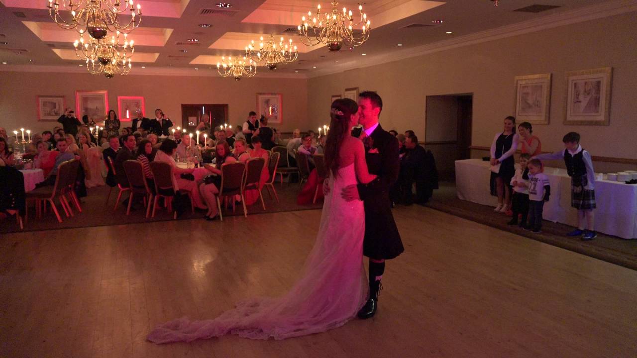 Lee Live (Wedding DJ): Norton House - The First Time Ever I Saw Your Face - First Dance