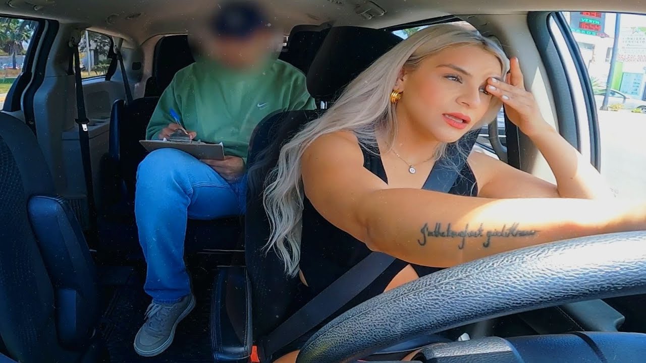 Inspector me quiso extorsionar. Amy-chofer de Uber