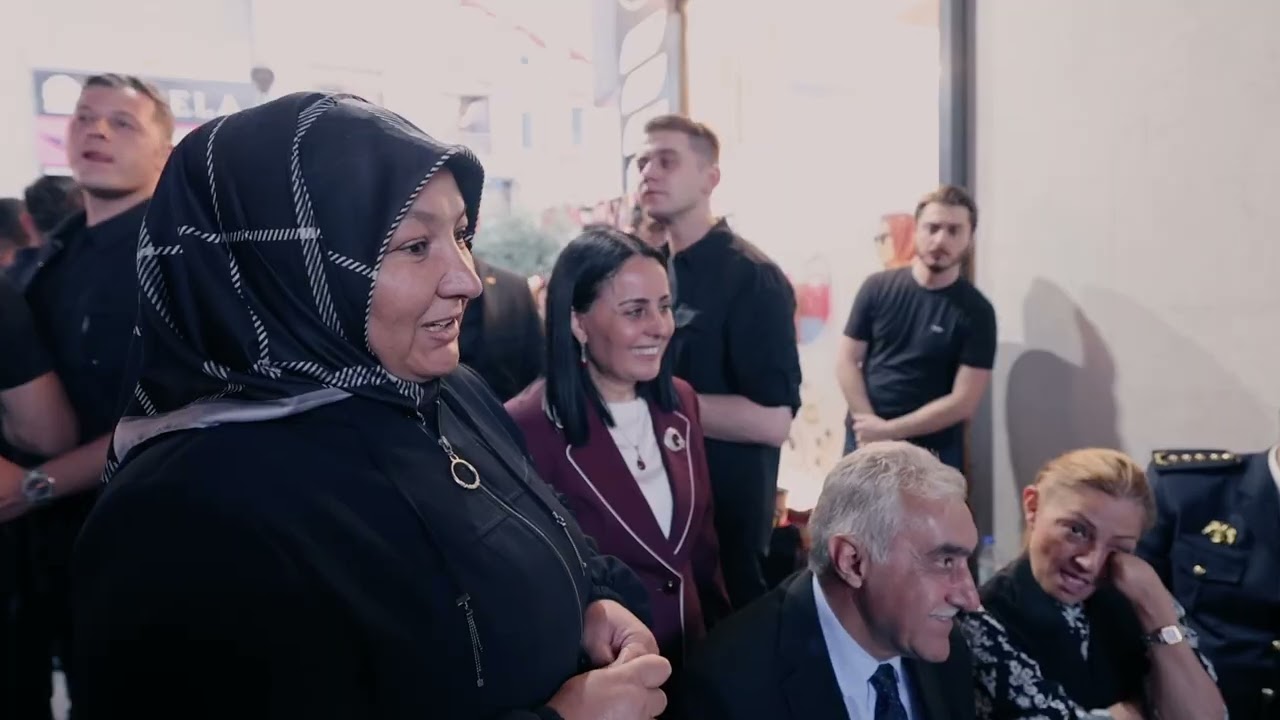 Bakanımız Sayın Ali Yerlikaya, Erzurum’da vatandaşlarımızla bir araya geldi.