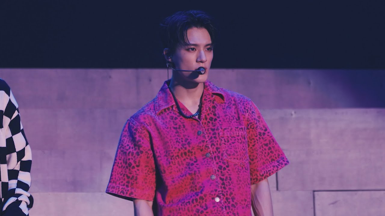 220820 SMTOWN LIVE 2022 IN SUWON '버퍼링 (Glitch Mode)' 제노 직캠 (NCT DREAM JENO FOCUS)