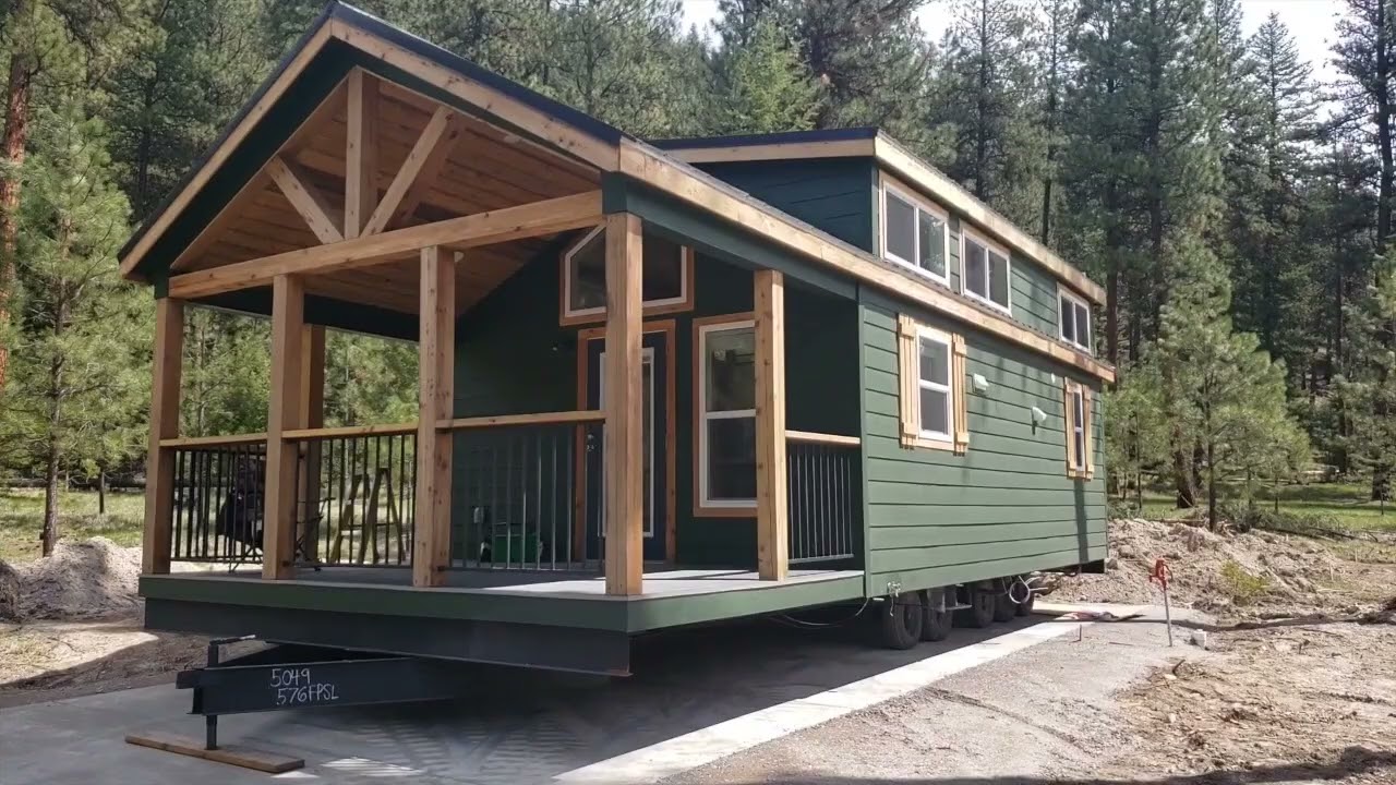 Montana Tiny Home Delivered!